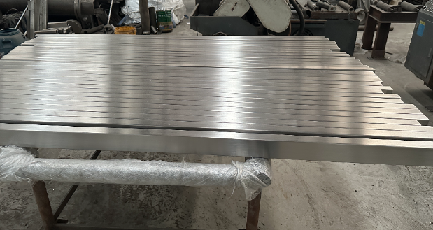 嘉兴不锈钢无缝方管 